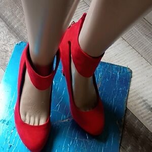 Jessica Simpson Vibrant Red Heels